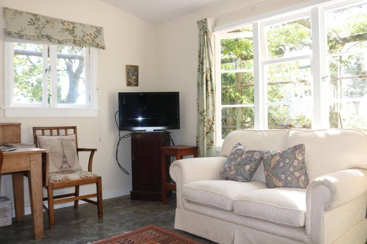 The Leafy Flat Apartment Havelock North Luaran gambar